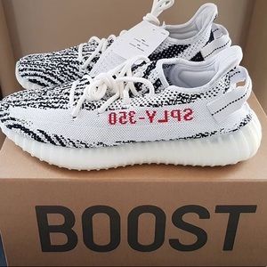 Yeezy boost 350 v2 zebras